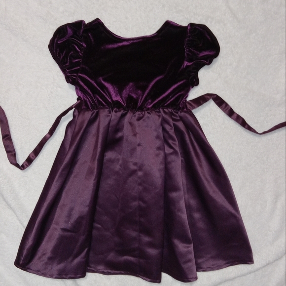 Brooke Lindsey Plum Velvet & Satin Like Formal Shortsleeve Dress sz 4T - Picture 3 of 7